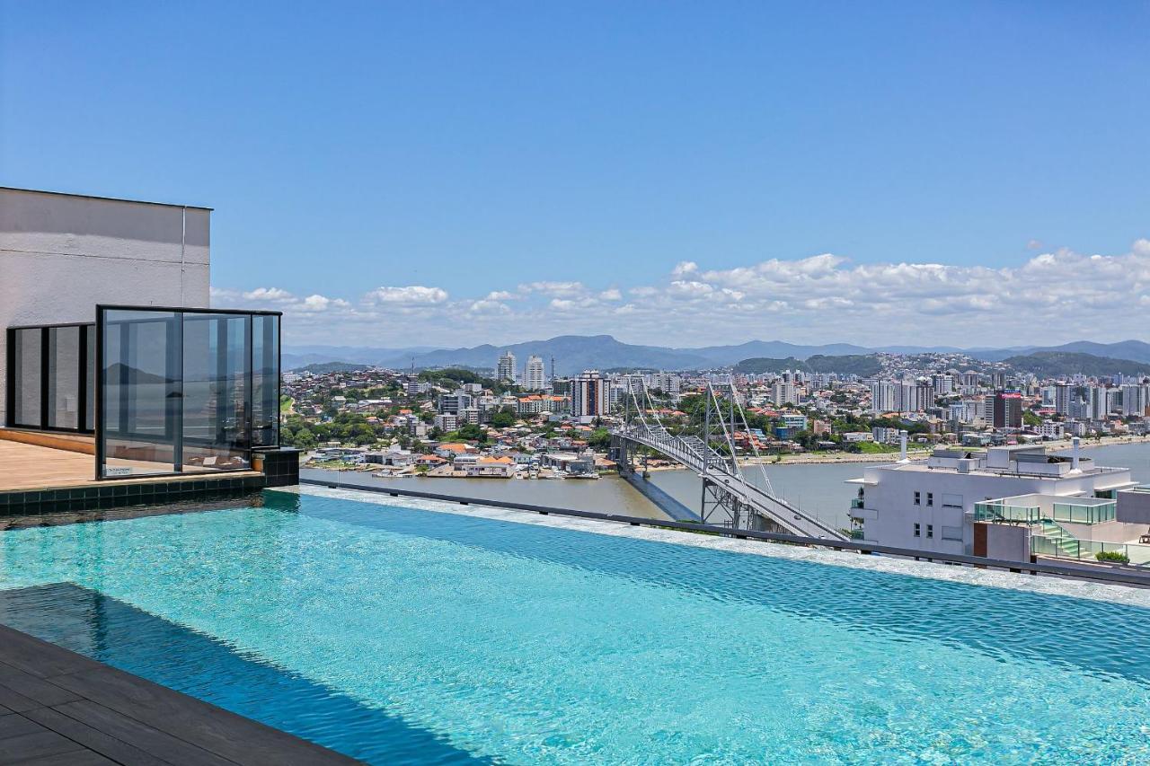 Piscina No Rooftop Com Vista Mar | Foodhall | Wi-Fi 200Mb #Toptower Florianopolis Exterior photo